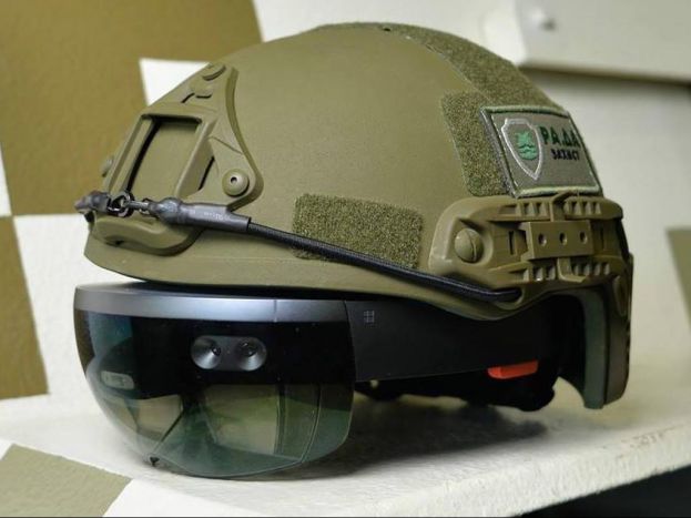 Insolite: casque HoloLens